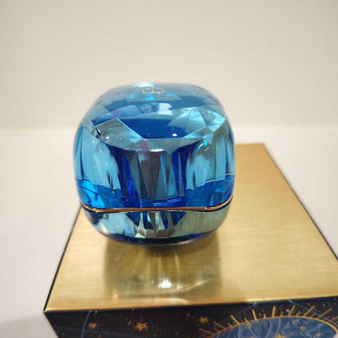 クレドポーボーテ　ラ・クレーム箱付き　30g
