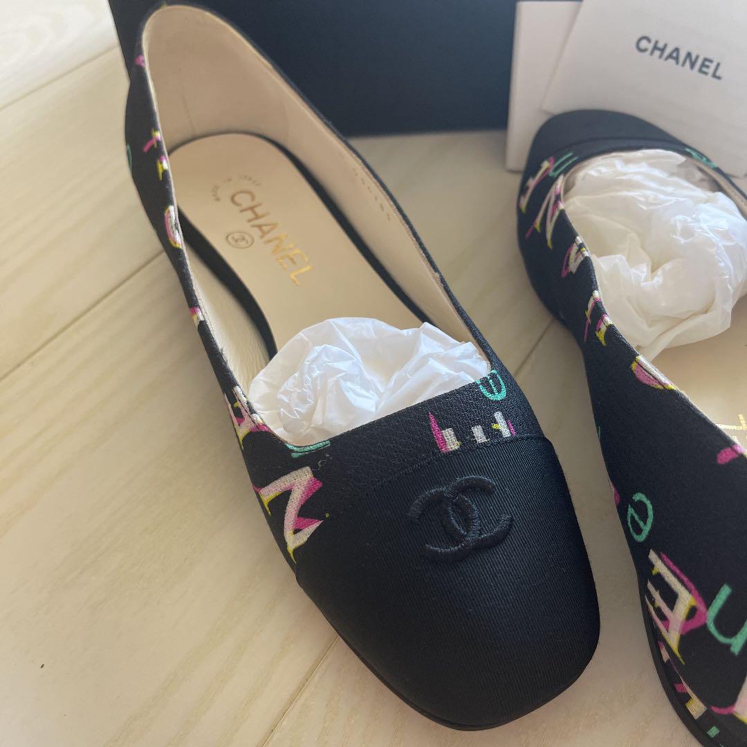 靴 Chanel