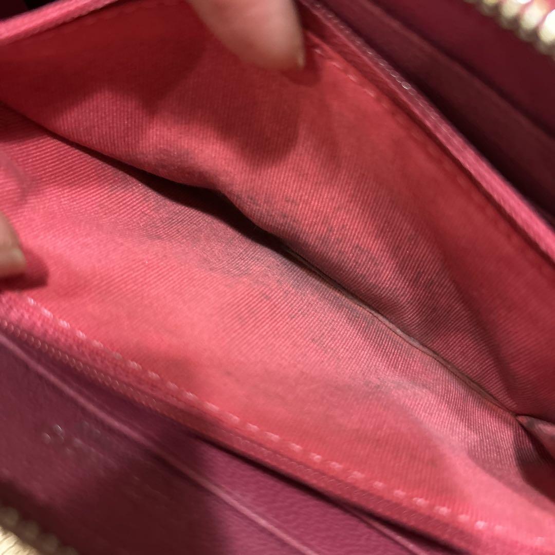 JIMMY CHOO ピンク 星型スタッズ 長財布 - メルカリ