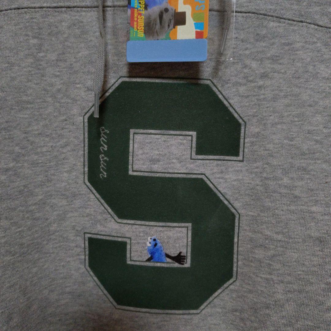 パペットスンスン】コラボフーディープルオーバー - メルカリ