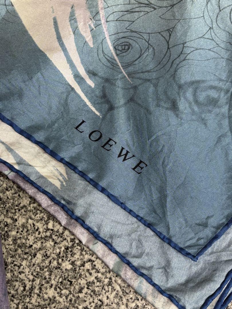 ロエベ 大判スカーフ LOEWE タグ付き ブルー 100%シルク