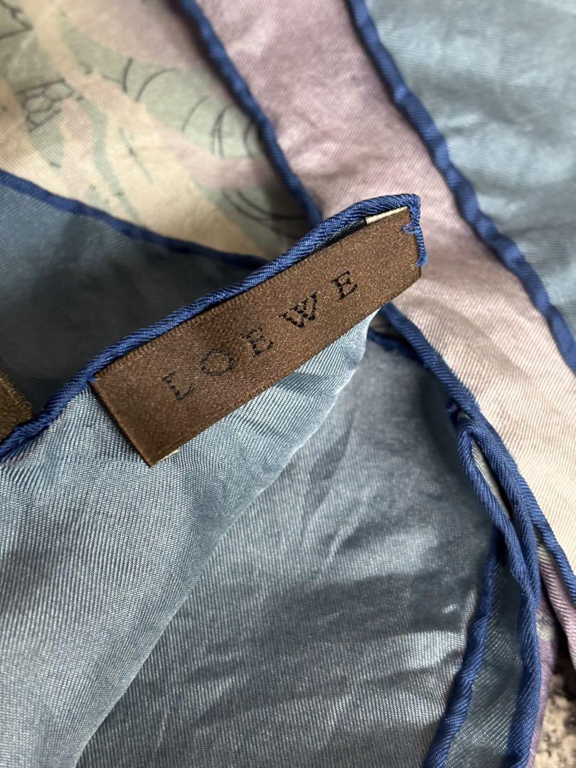 ロエベ 大判スカーフ LOEWE タグ付き ブルー 100%シルク