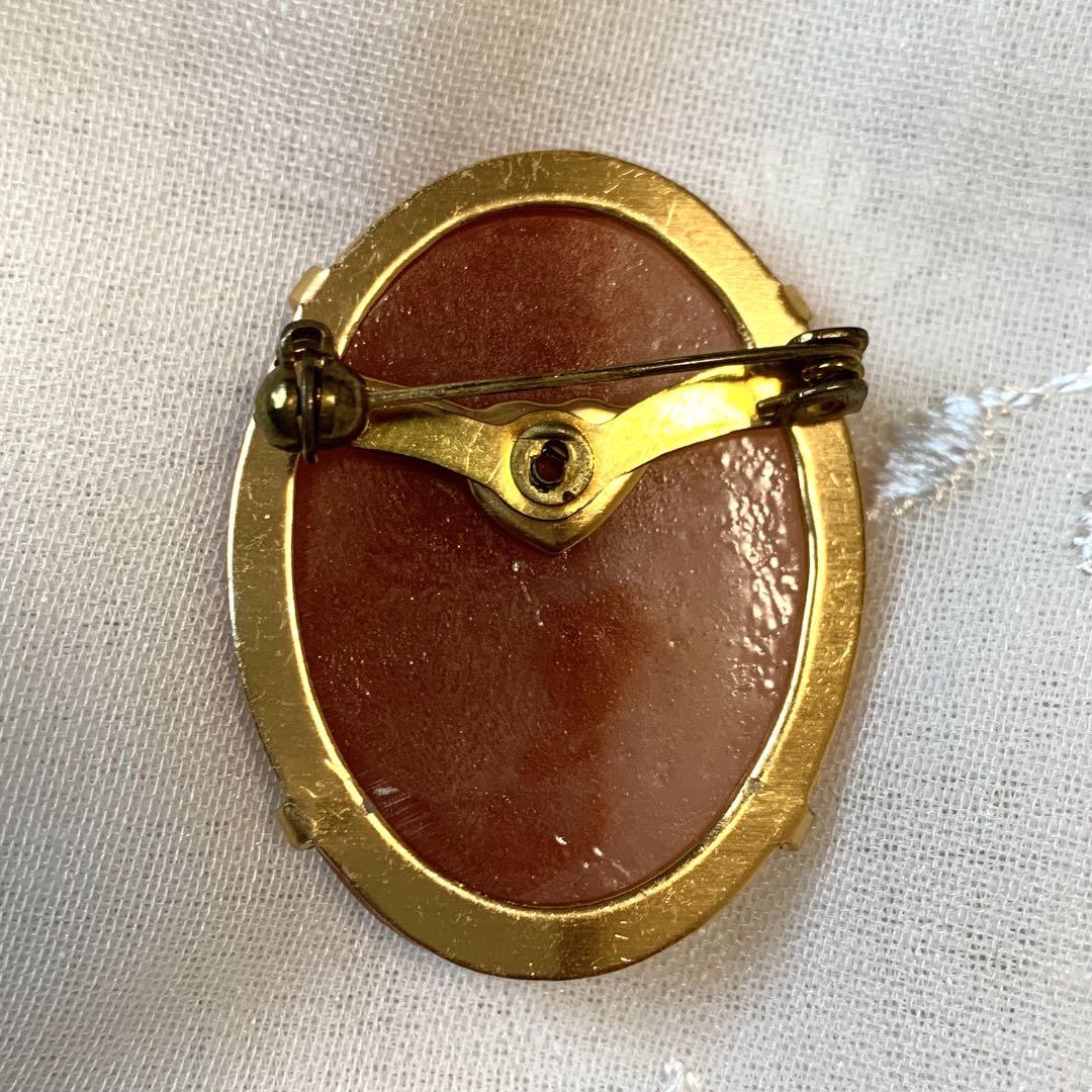 ヴィンテージブローチ カメオシェル 貴婦人 テラコッタ アンティーク ゴールド① ヴィンテージブローチ カメオ シェル 貴婦人テラコッタ