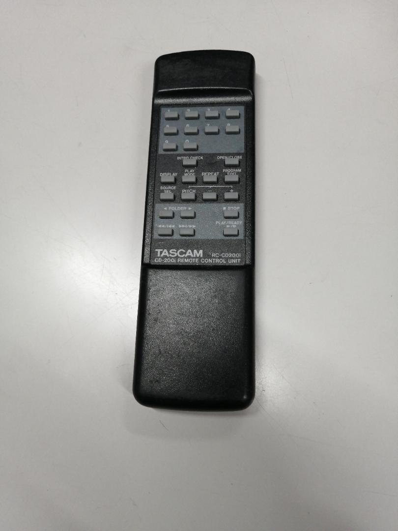 TASCAM CD-01U 業務用CDプレーヤー 1U
