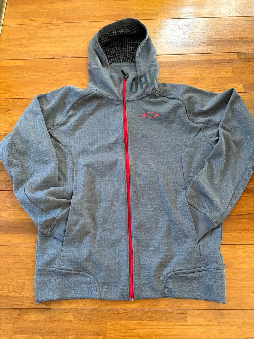 オークリー　ジャージ　上下セット　スポーツウェア　Mサイズ