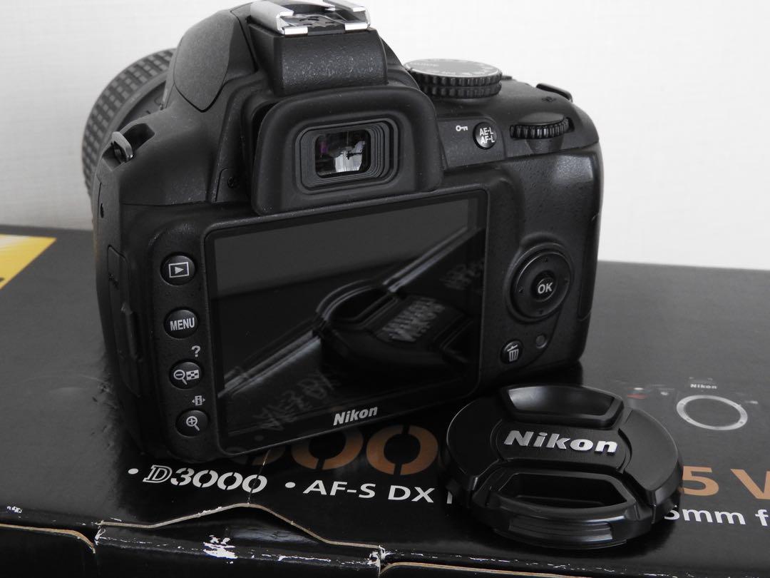 Nikon D3000 18-55 VRレンズKit シャッター数約3000回