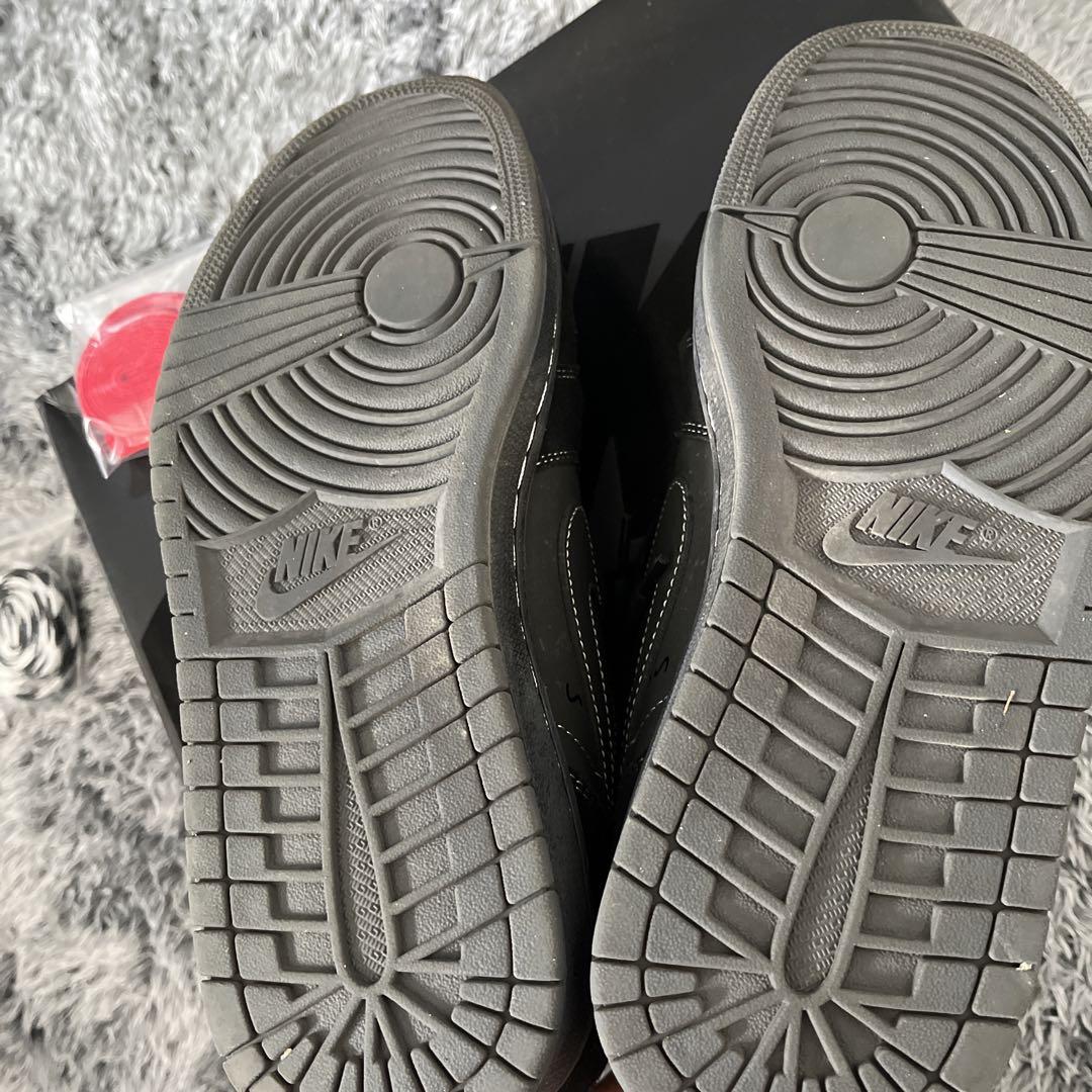 【最安値】Travis Scott Black Phantom