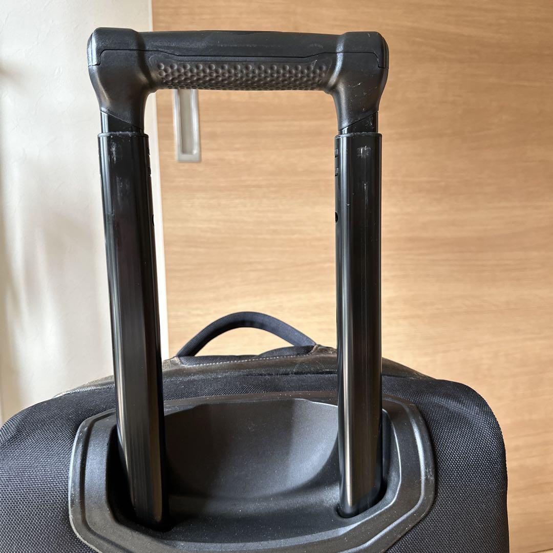 patagonia ブラック キャリーカート　45L