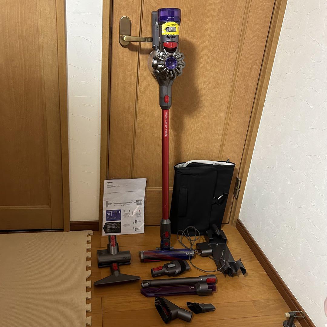 ダイソン dyson v8 slim fluffy+ 美品　値下げ価格