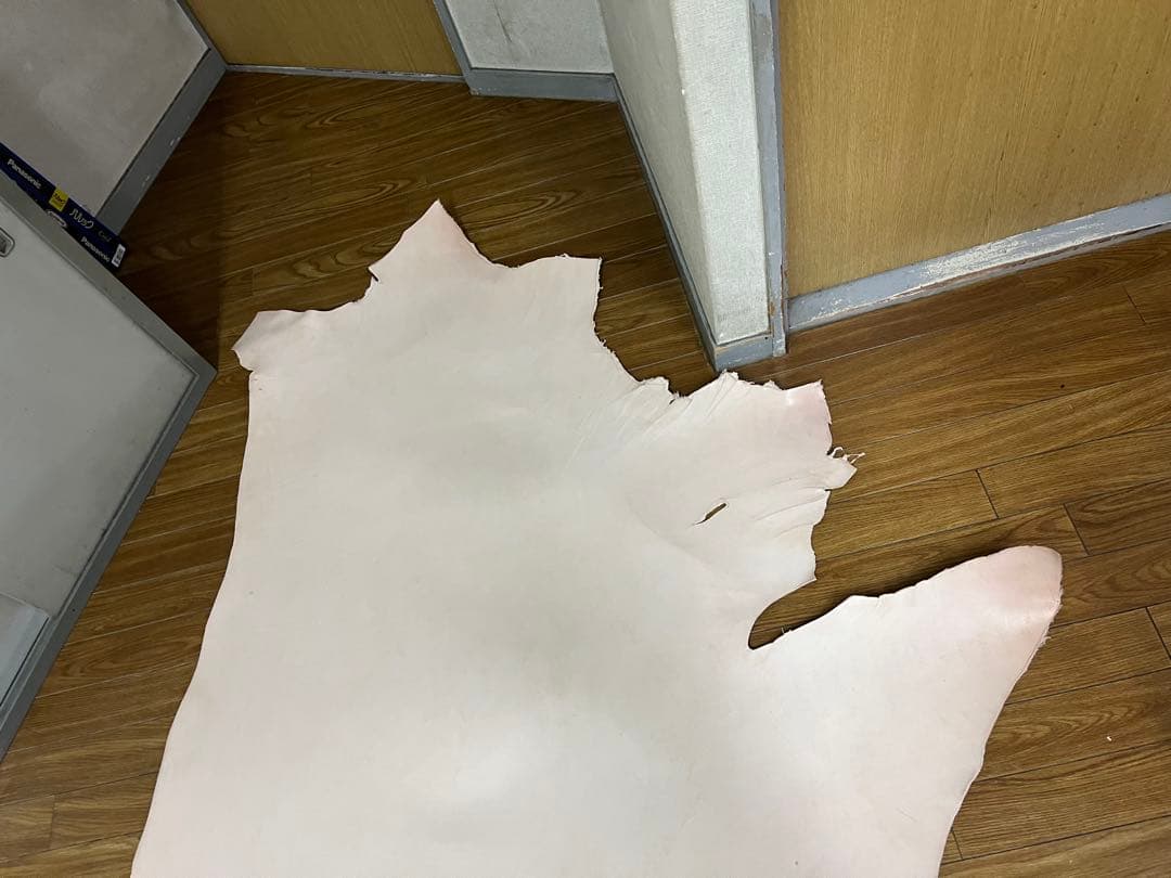 ヌメ革☆牛革 3.0ミリ ナチュラル 229DS ヌメ革☆牛革 3.0ミリ ナチュラル 229DS