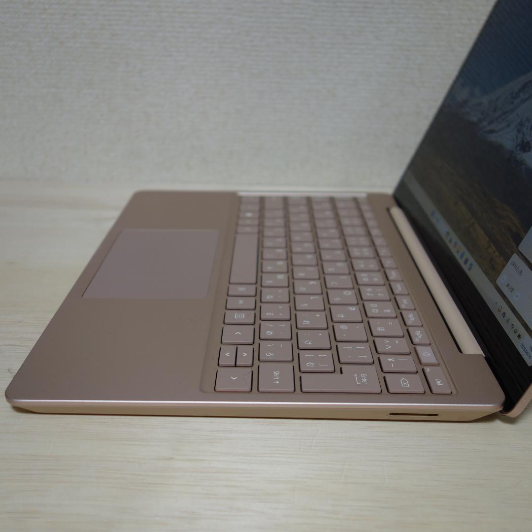 245）マイクロソフトSurface Laptop Go　128GB/8G/i5