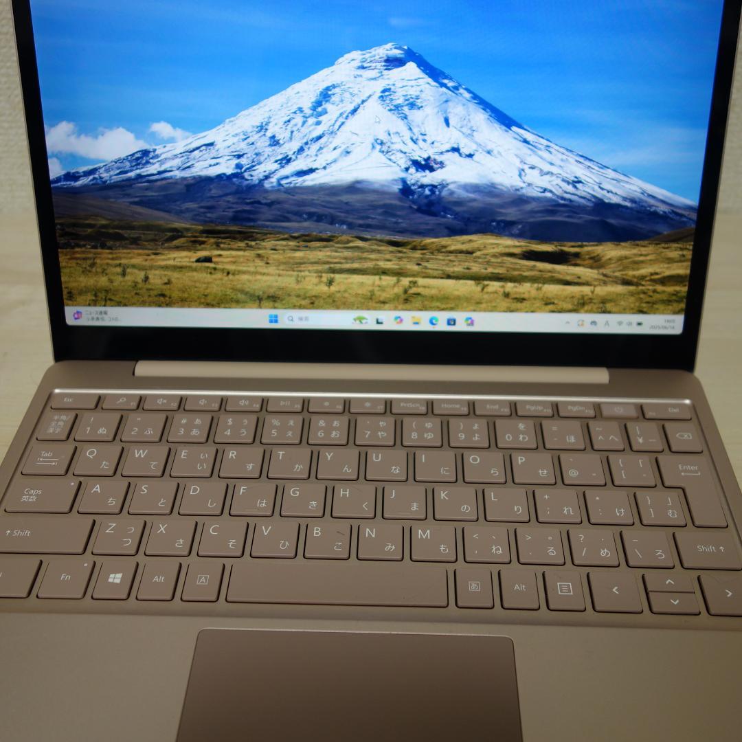 245）マイクロソフトSurface Laptop Go　128GB/8G/i5