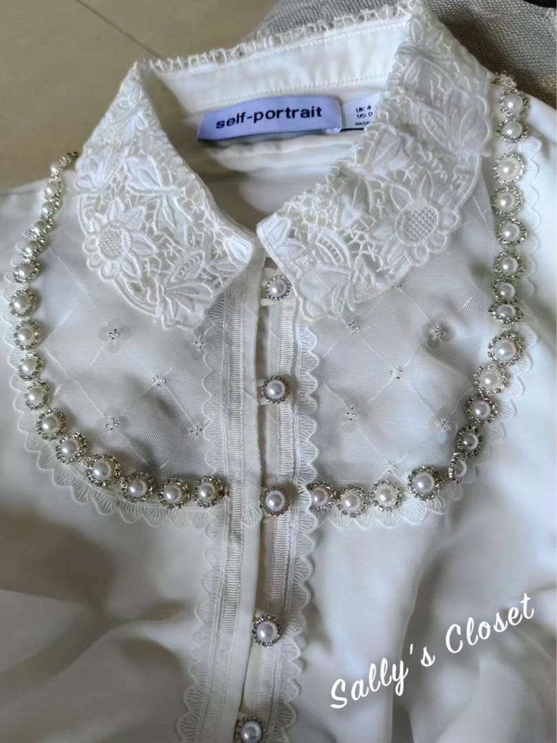 ❤️人気作 新品♡ SelfPortrait 白いレース半袖ブラウス♡　414