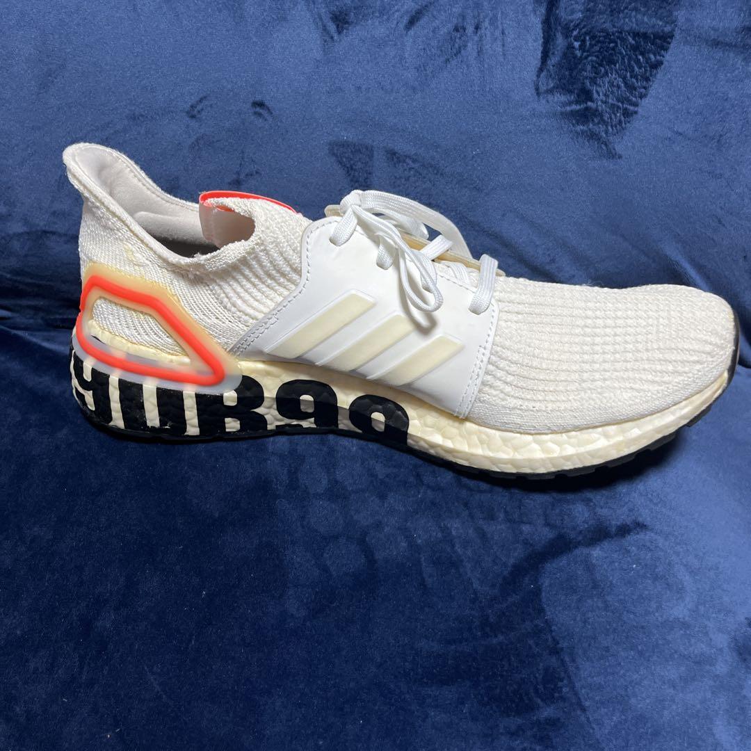 アディダス ベッカム　ULTRABOOSTクリーニング店で洗い済み　28.5