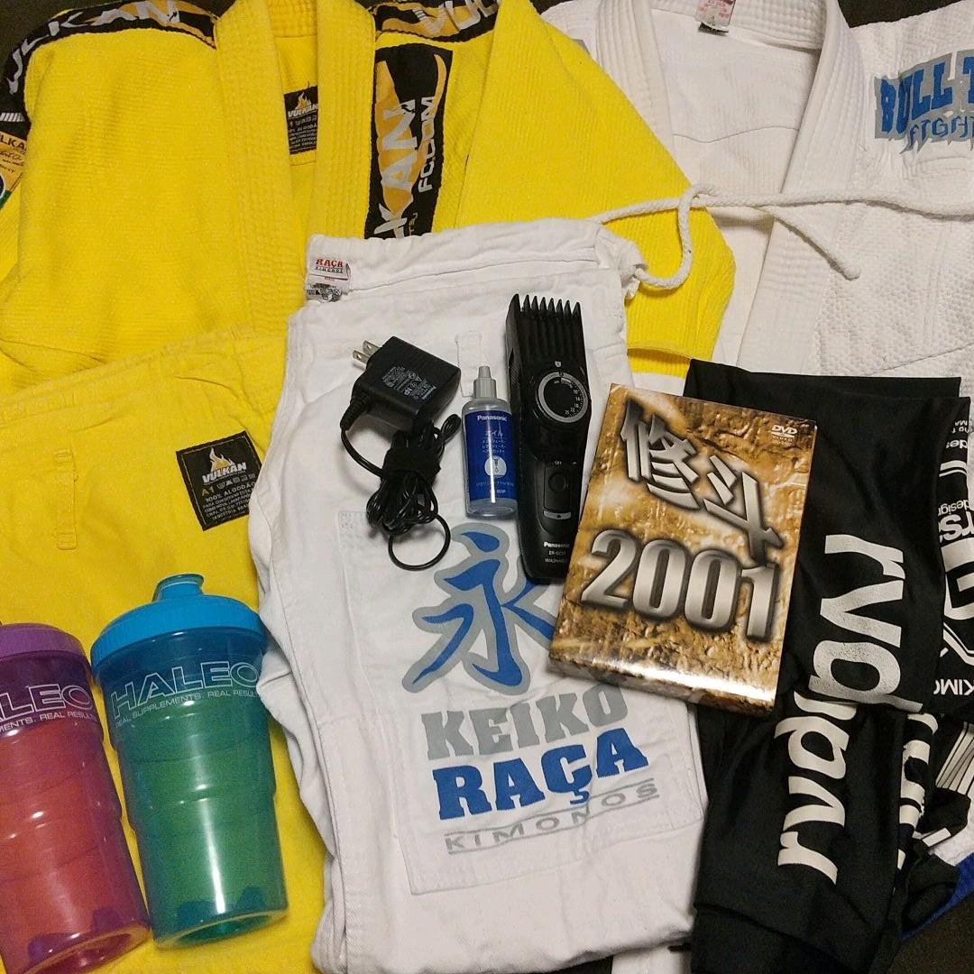 リバーサル 柔術着(ケイコ バルカン) HALEO パナソニック 修斗8点セット by メルカリ