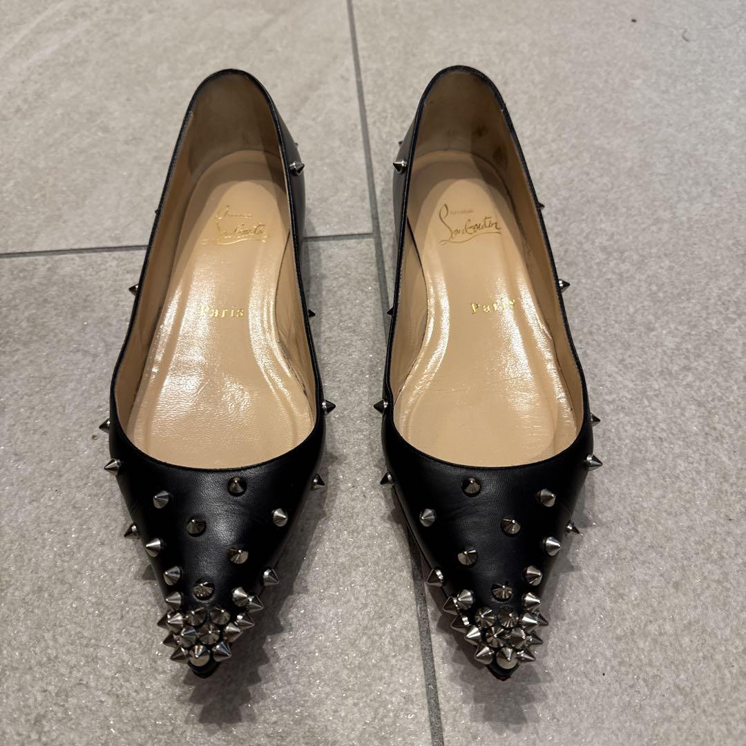 Christian Louboutin フラットシューズ