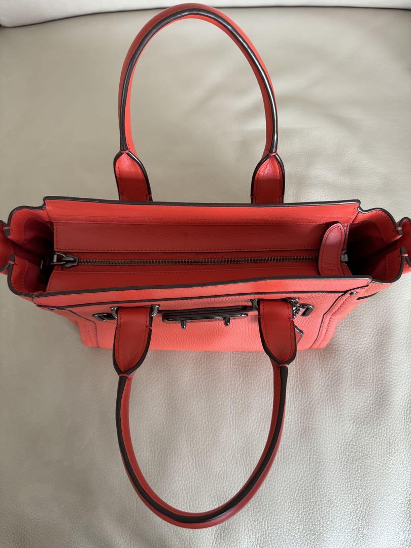 COACH スワッガー ハンドバッグ オレンジ - メルカリ