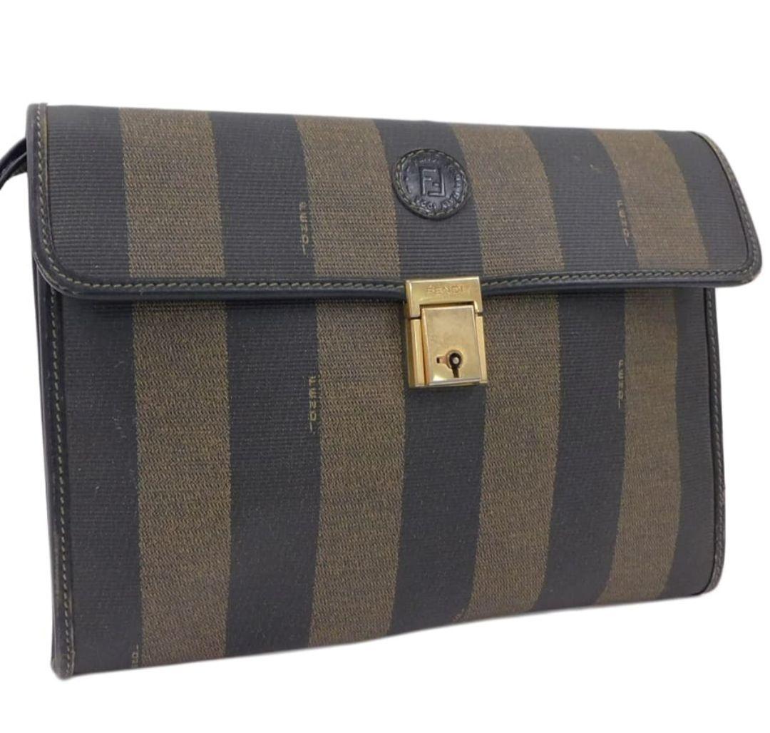 【美品！】FENDI クラッチバッグ