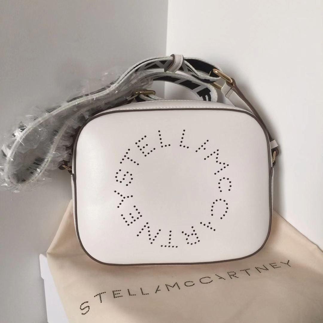 新品 Stella McCartney カメラショルダーバッグ ホワイト