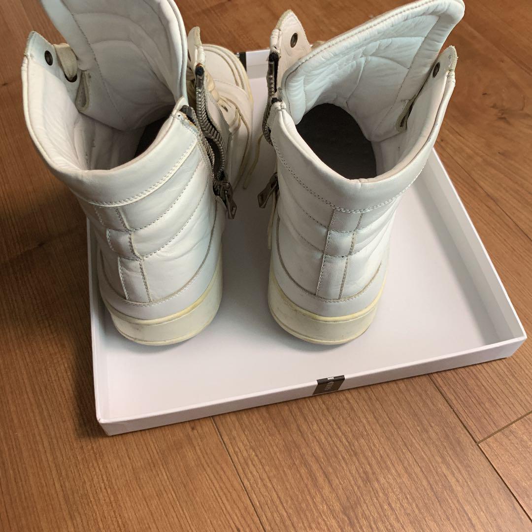 靴 BALMAIN