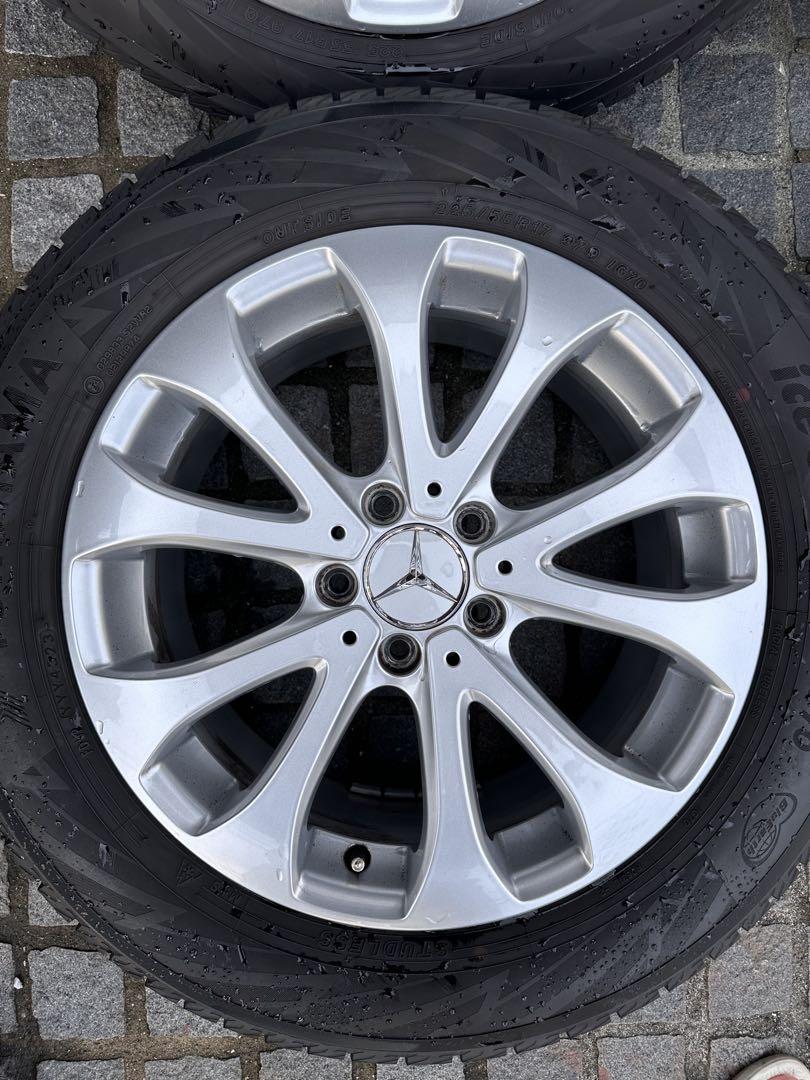 メルセデスベンツ スタッドレス225/55R17 4本セット