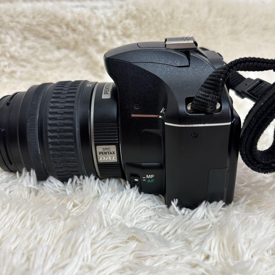 PENTAX K-m デジタルカメラ＋18-55mm ズームレンズ　セット ペンタックス、白いデジタル一眼「K-m white」 - 価格.com