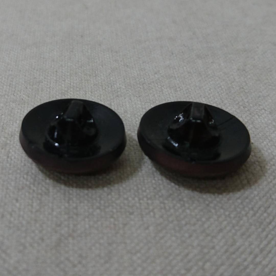 513-06 チェコ製 ボタン 2個セット アンティーク黒ガラス 約17mm