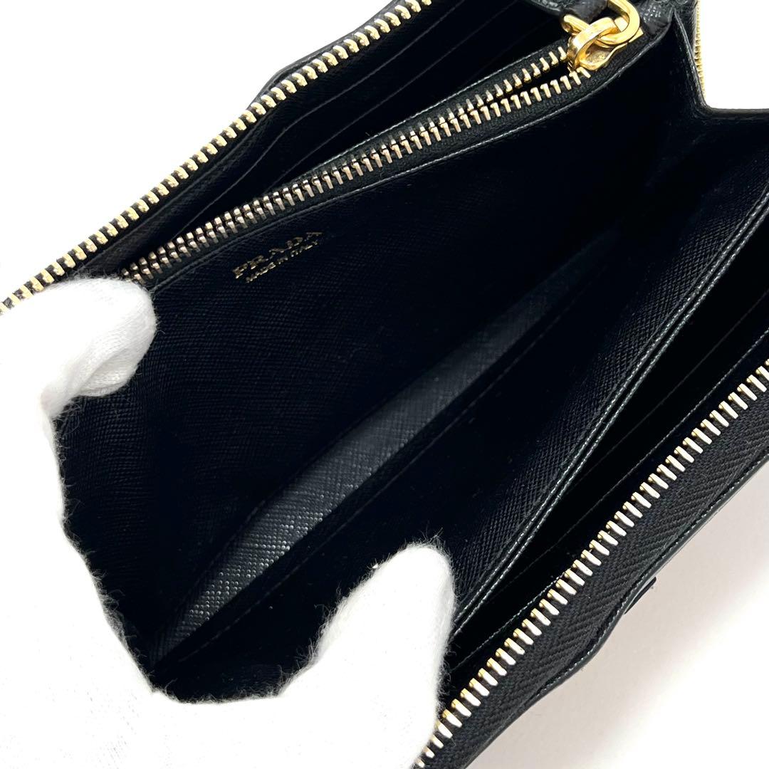 PRADA　プラダ　長財布　ロボット　サフィアーノ　レザー　ラウンドファスナー