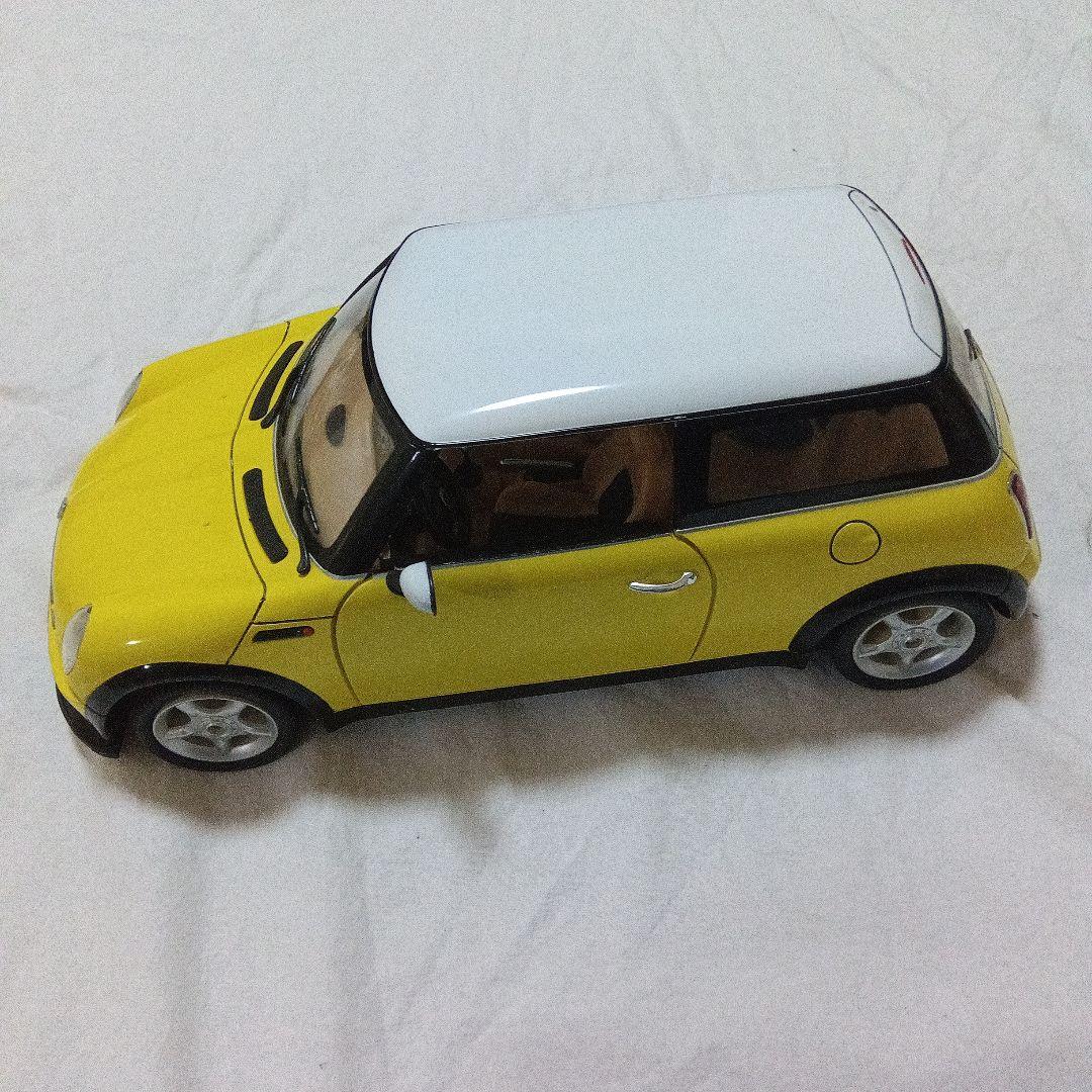 ミニクーパー 超特大サイズ ギミック付きモデルカー