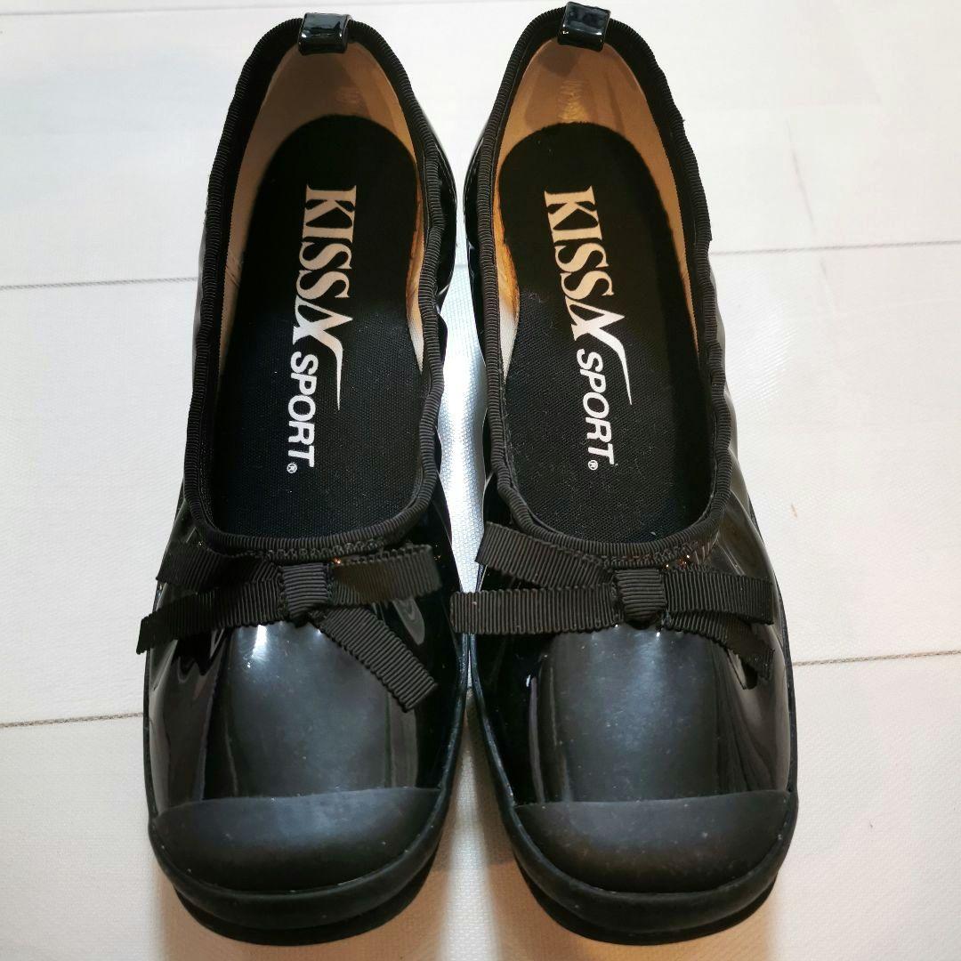 【送料0円】 新品未使用KISSA SPORTキサスポーツ22.5リボンエナメルパンプス 靴