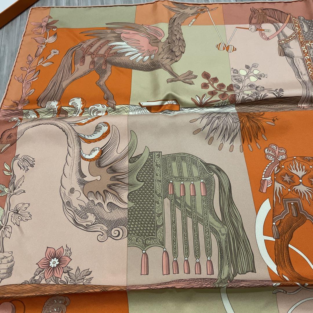 Hermès シルクスカーフ 動物モチーフ 90cm Hermès シルクスカーフ 動物モチーフ 90cm - メルカリ