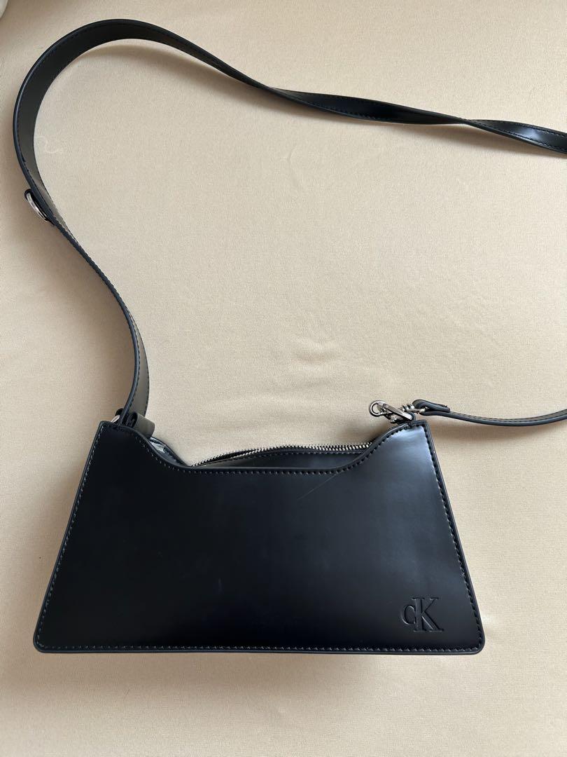 Calvin Klein カルバンクライン ショルダーバッグ