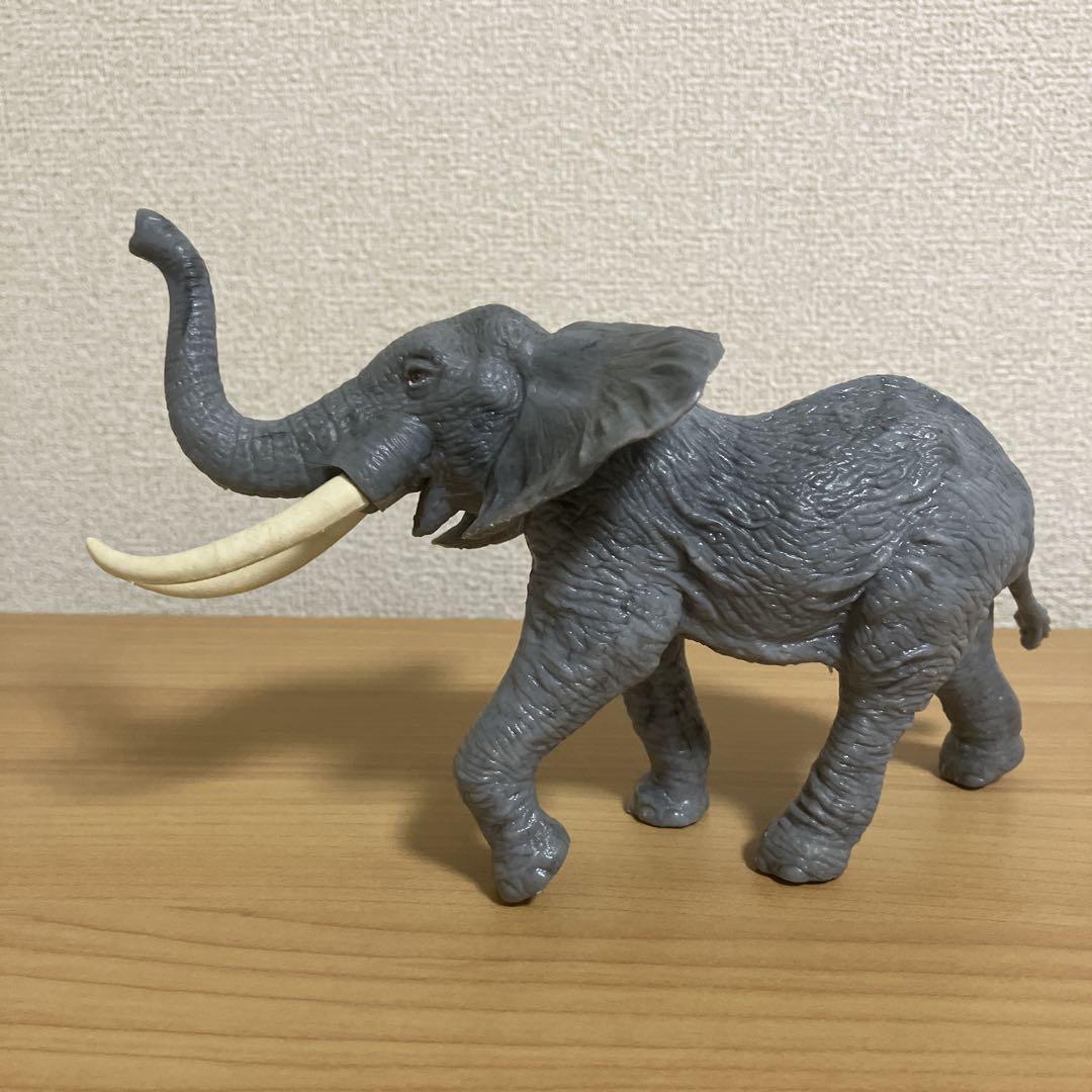 ブリテン動物　シュライヒ 動物フィギュアセット　britains