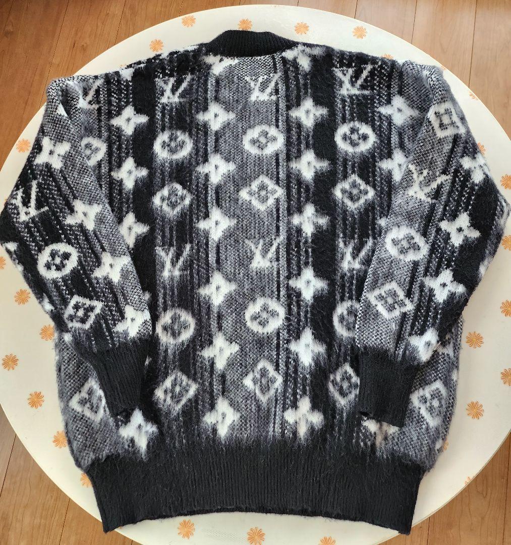 LOUIS VUITTON　ルイヴィトン　ニット　セーター