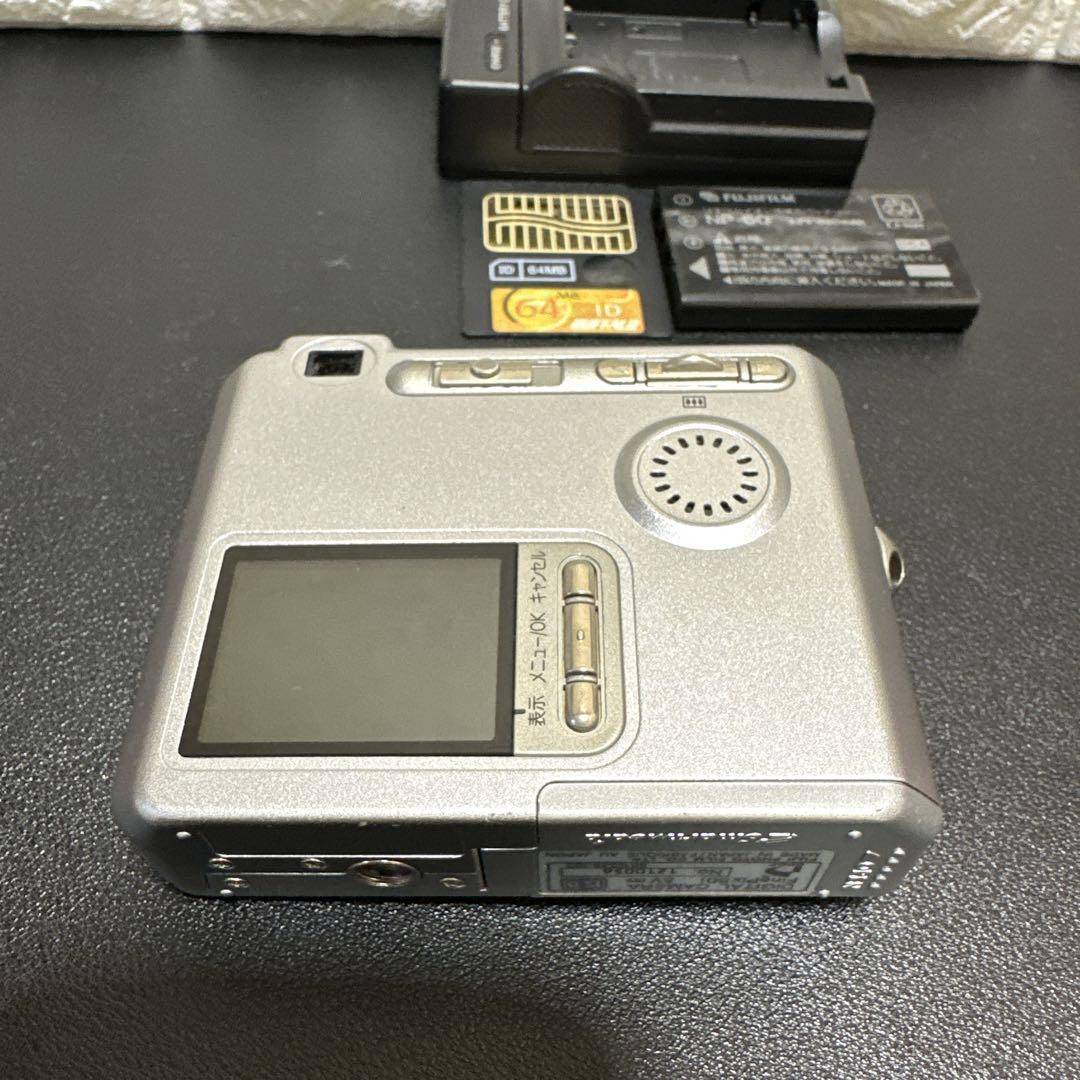 美品 平成レトロFujifilm FinePix 50i 動作品　付属品付き
