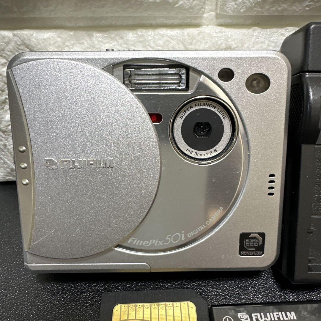 美品 平成レトロFujifilm FinePix 50i 動作品　付属品付き