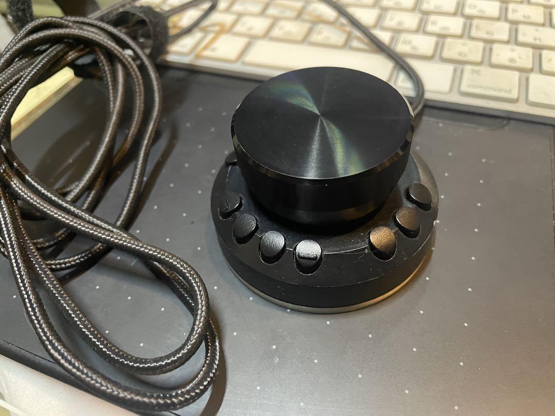 PC周辺機器 Rev-O-mate クリエイター向けホイールデバイス「Rev-O-mate」をレビュー