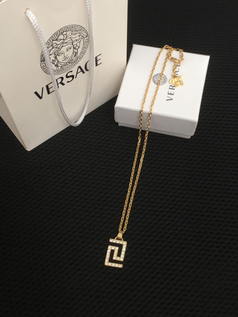 VERSACE ネックレス