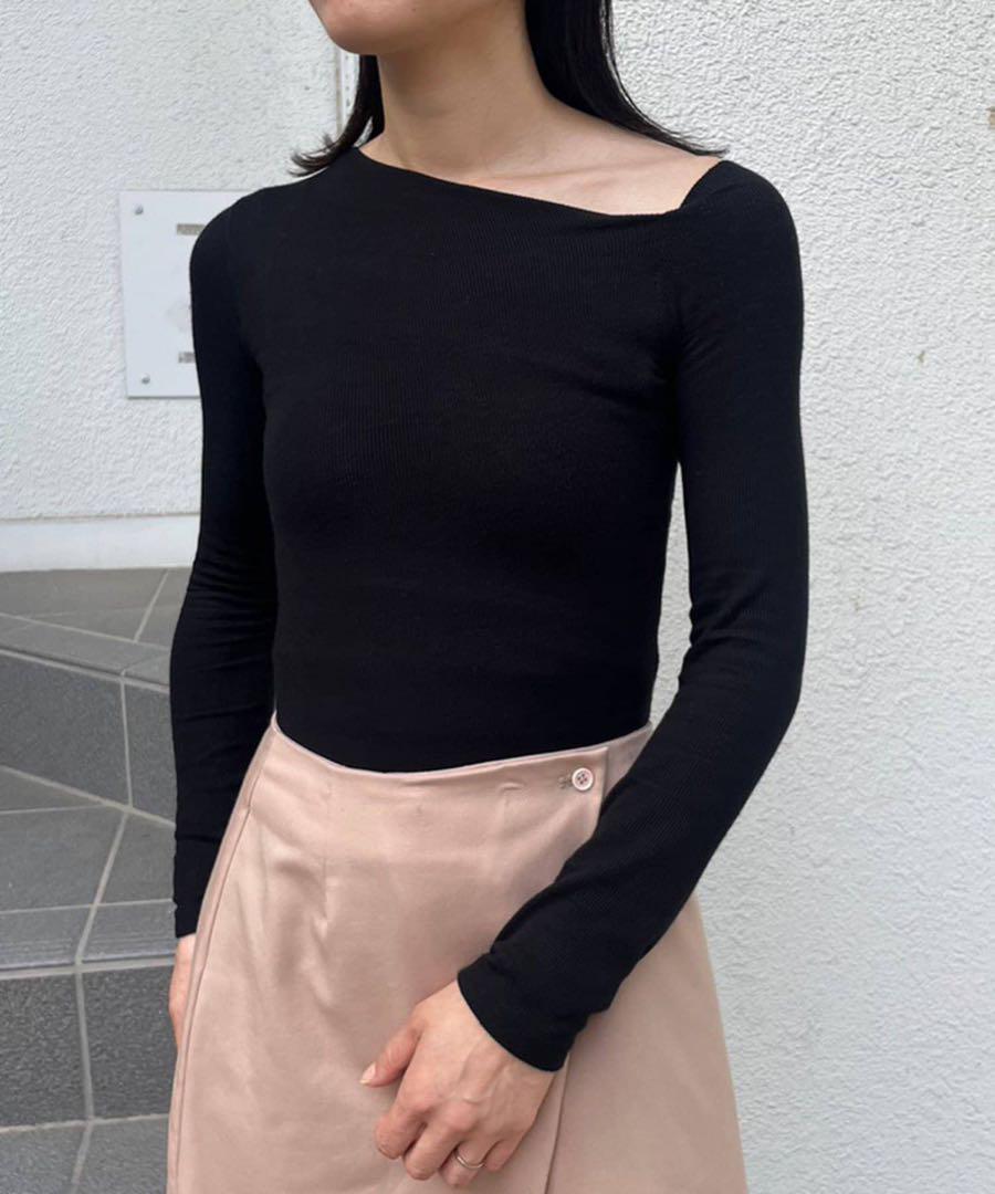 pasterip（パセリ）　One shoulder rib Tee