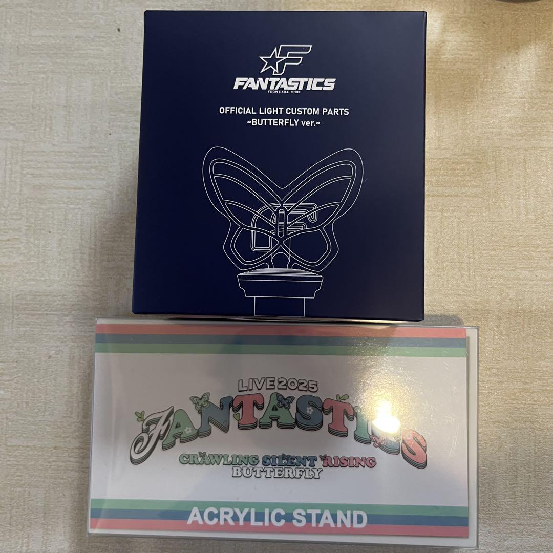 FANTASTICS BUTTERFLY アクリルスタンド8種セット ペンライト FANTASTICS BUTTERFLY アクリルスタンド8種セット ペンライト