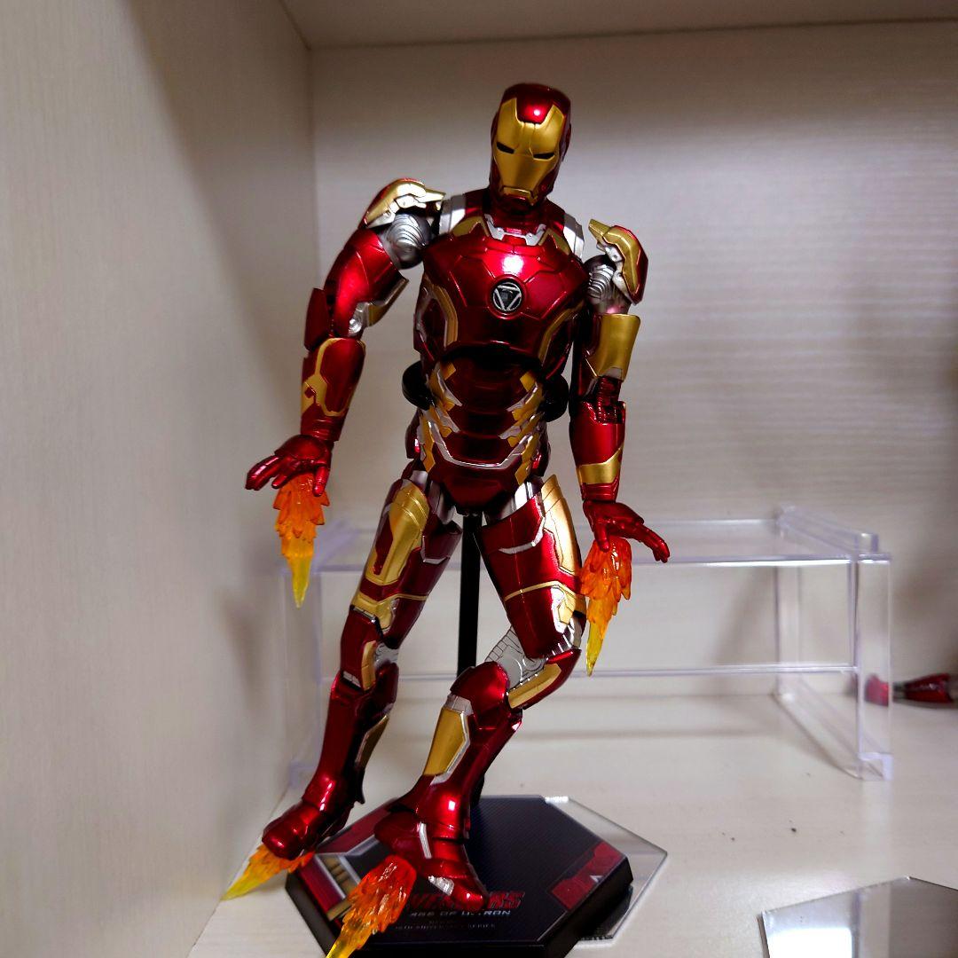【コンビニ受取対応商品】 中動玩具 ZHONGDONG ZD TOYS 1/10 アイアンマン 3体セット アメコミ