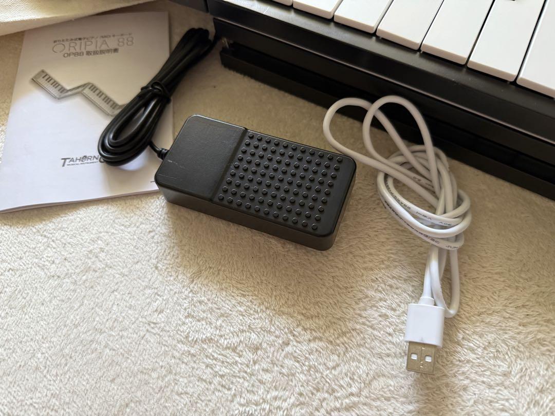 未使用　ORIPIA88 USBキーボード　電子ピアノ 楽天市場】TAHORNG 折りたたみ式 電子ピアノ ORIPIA88 USB充電器
