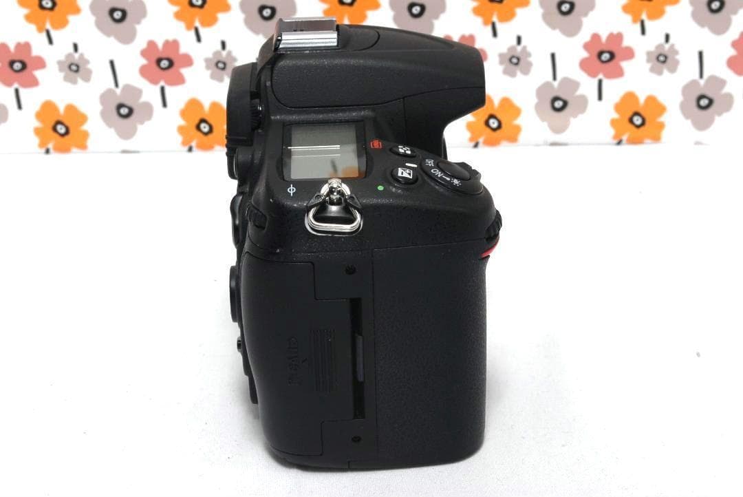 【返品保証】❤Nikon D7000❤スマホ転送❤高機能＆高速連写❤ダブルレンズ