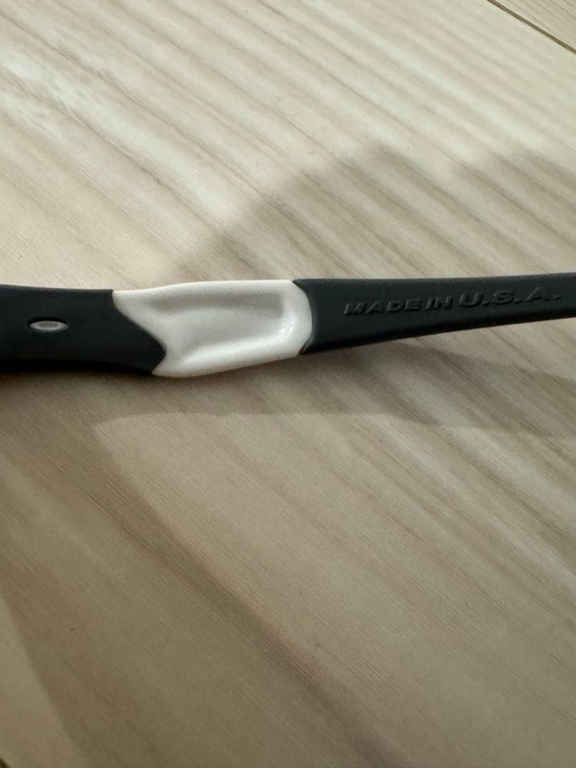 オークリー OAKLEYホワイトフレームスポーツサングラス