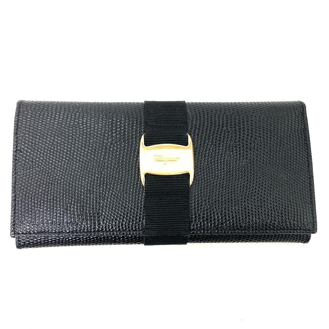 Salvatore Ferragamo フェラガモ ヴァラ 長財布