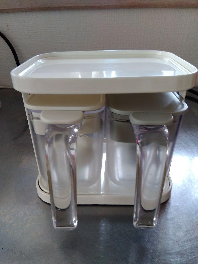 調味料入れ