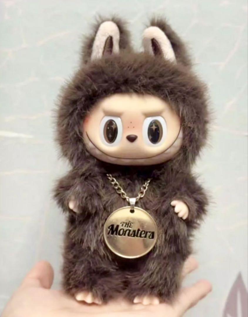 【海外限定】ZIMOMO LABUBU ぬいぐるみブルー Labubu The Monsters Zimomo Fuzzy Sky Blue LIMITED – TOYSEZ