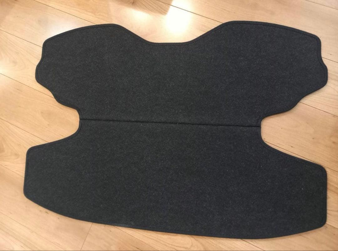 ラゲージボード目立った傷や汚れなし