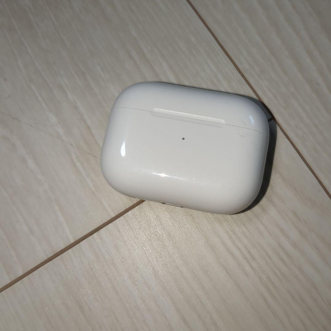 24時間以内に発送 AirPods Pro 第2世代 充電ケースのみ A2968