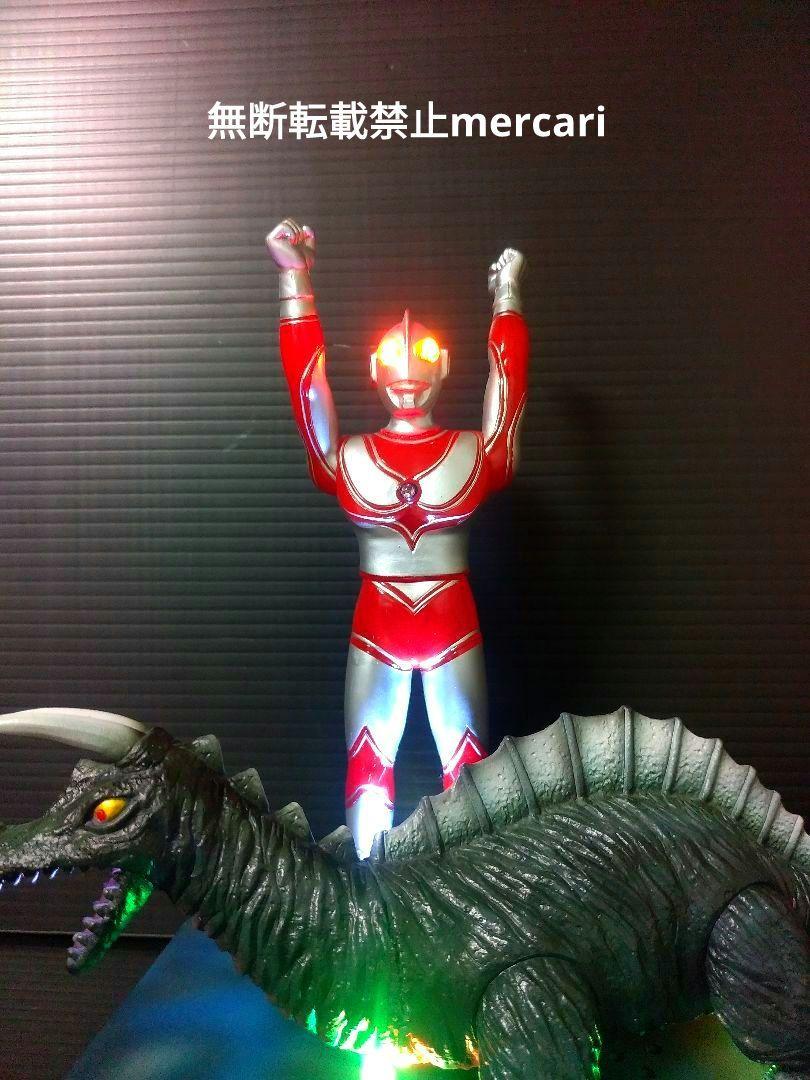 帰ってきたウルトラマン ヨッシー